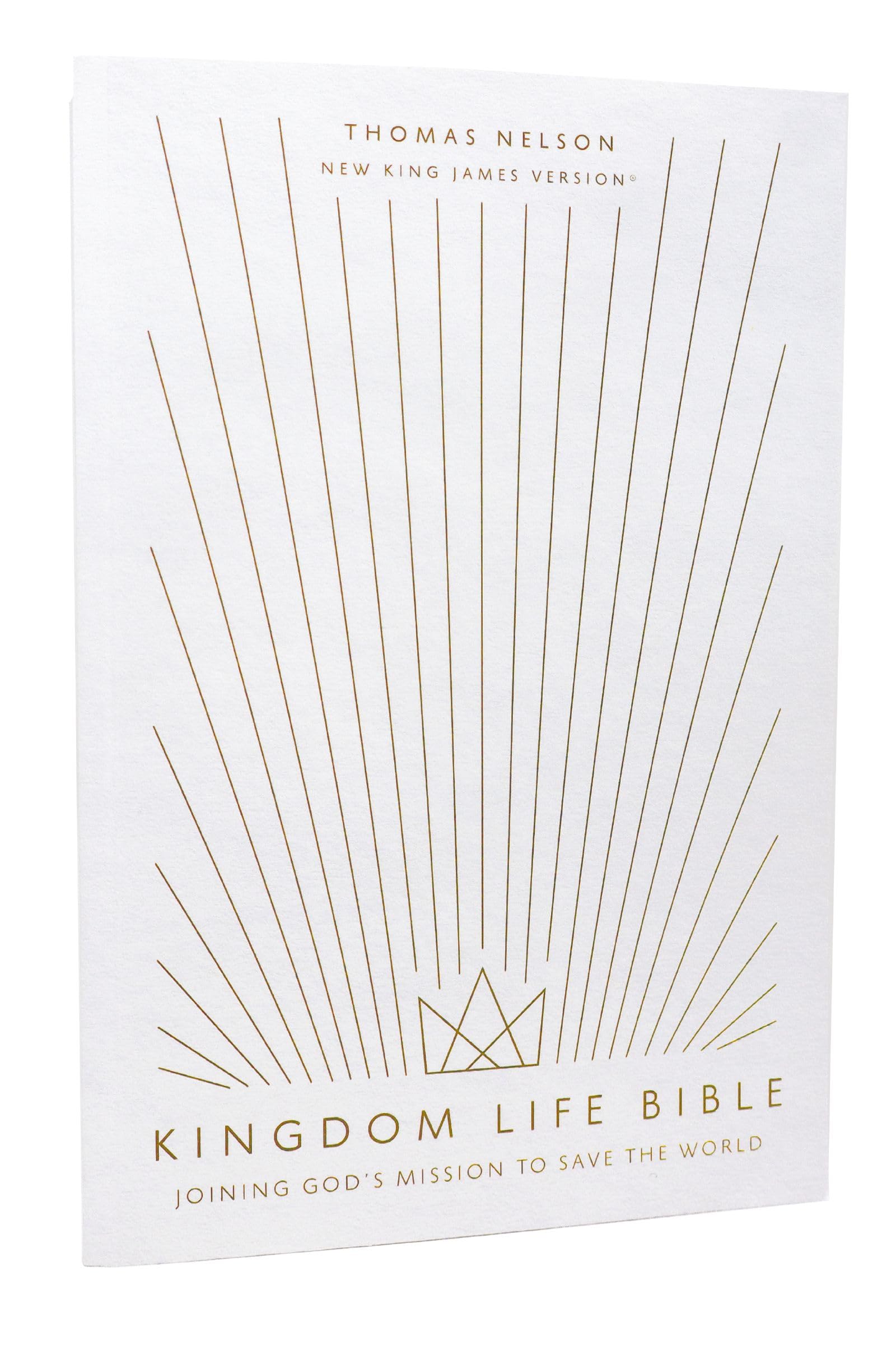 NKJV Kingdom Life Bible: Joining God's Mission to Save the World (Softcover, Red Letter) 9780785222415