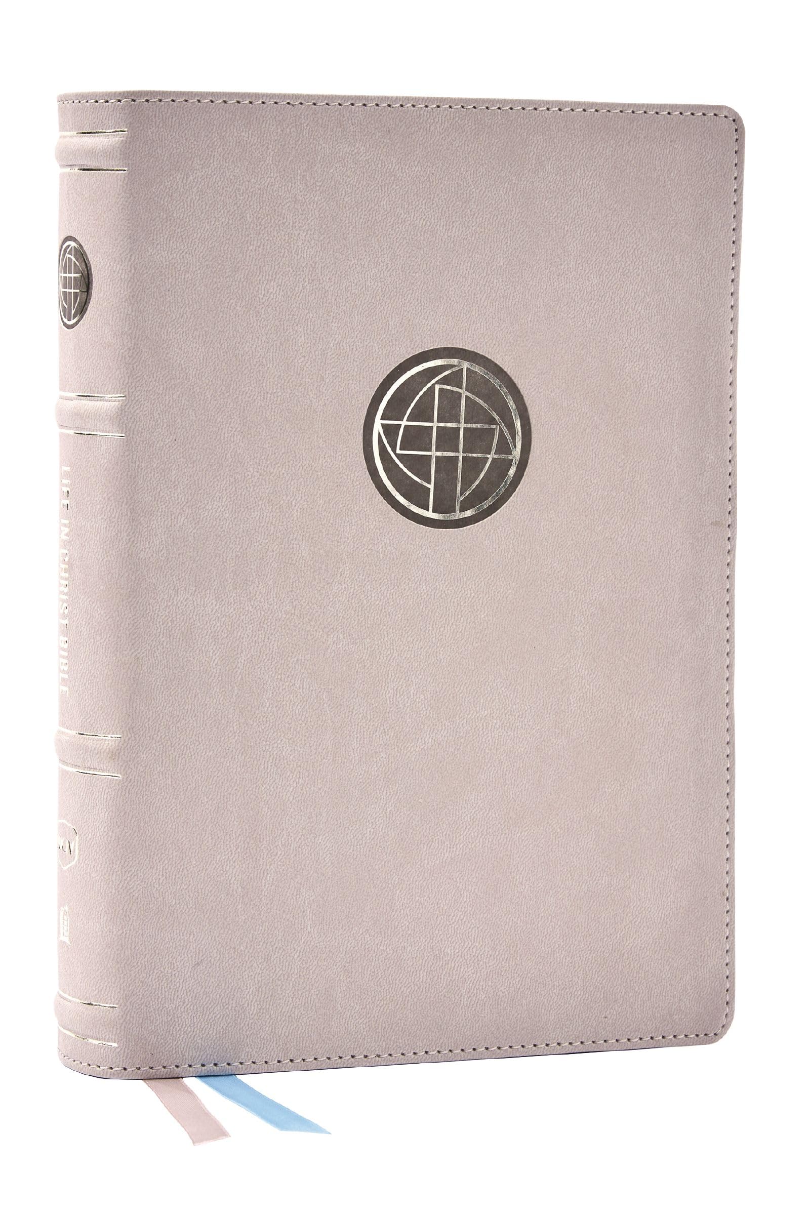 NKJV Life in Christ Bible: Discovering, Believing, and Rejoicing in Who God Says You Are (NKJV, Cream Leathersoft, Red Letter, Comfort Print) 9780785296089